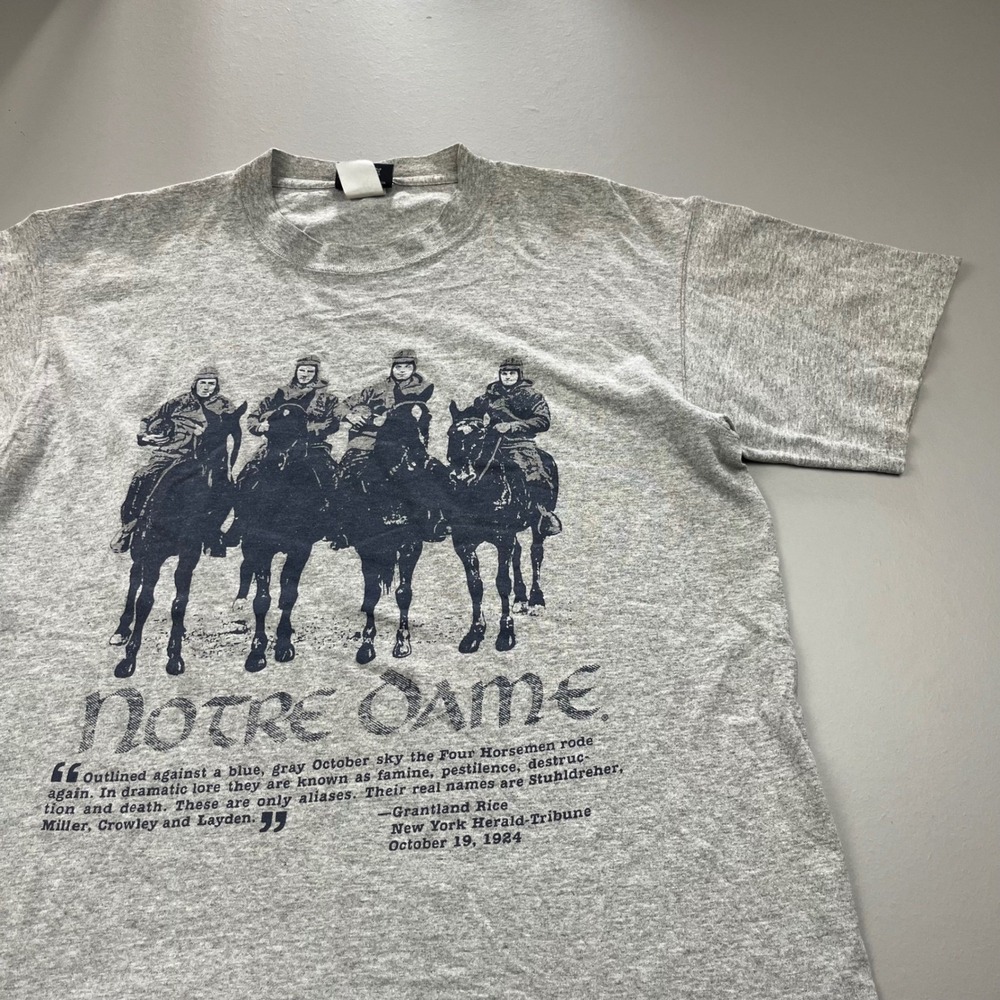 JanSport T-Shirt Mens Large Gray Notre Dame Four Horsemen Vintage Style Graphic